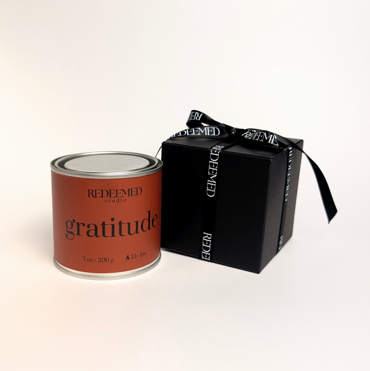 • gratitude 7oz candle